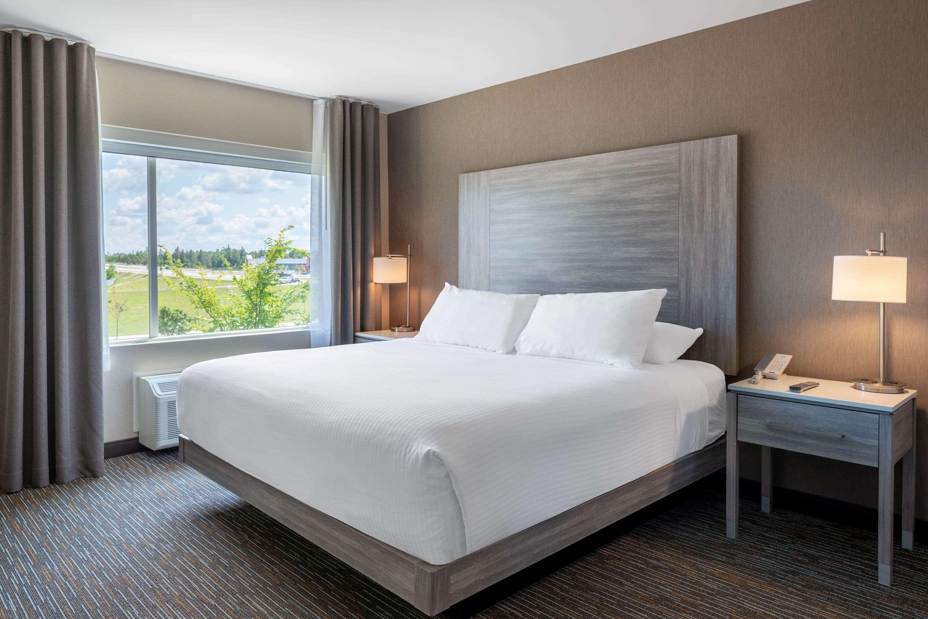Wingate By Wyndham Kanata West Ottawa Exteriör bild
