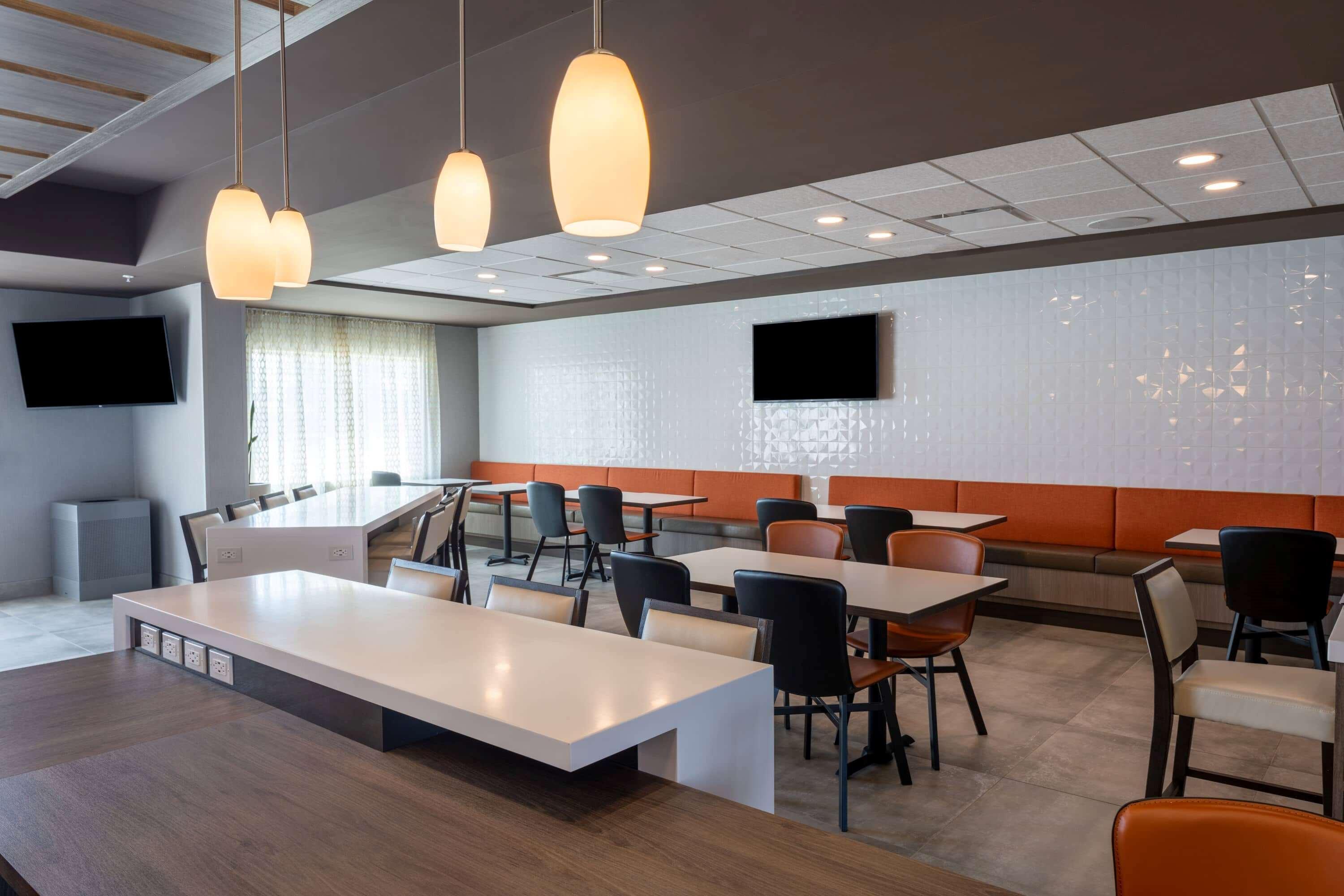Wingate By Wyndham Kanata West Ottawa Exteriör bild