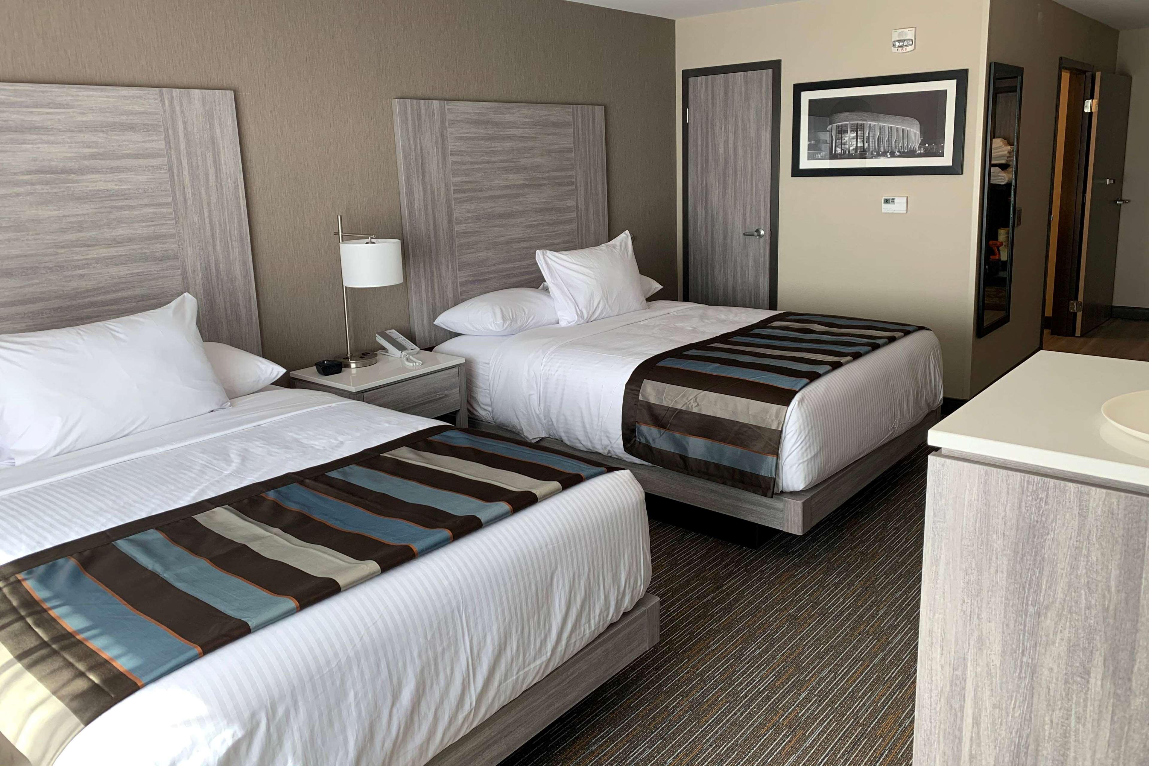 Wingate By Wyndham Kanata West Ottawa Exteriör bild